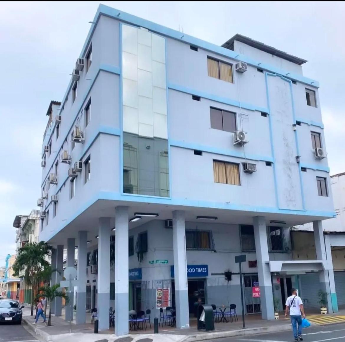 Hostal Bellagio جواياكيل المظهر الخارجي الصورة