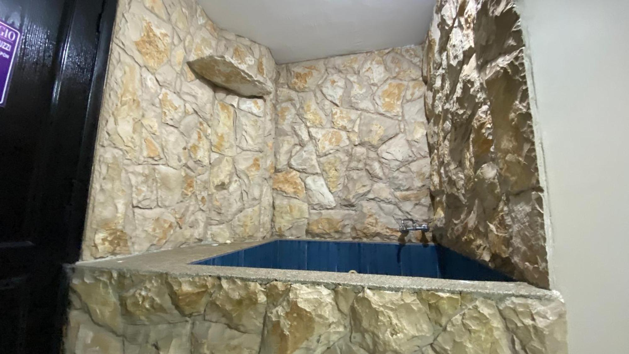 Hostal Bellagio جواياكيل المظهر الخارجي الصورة